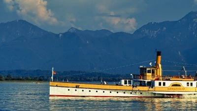 bequem über den See und zu den Inseln